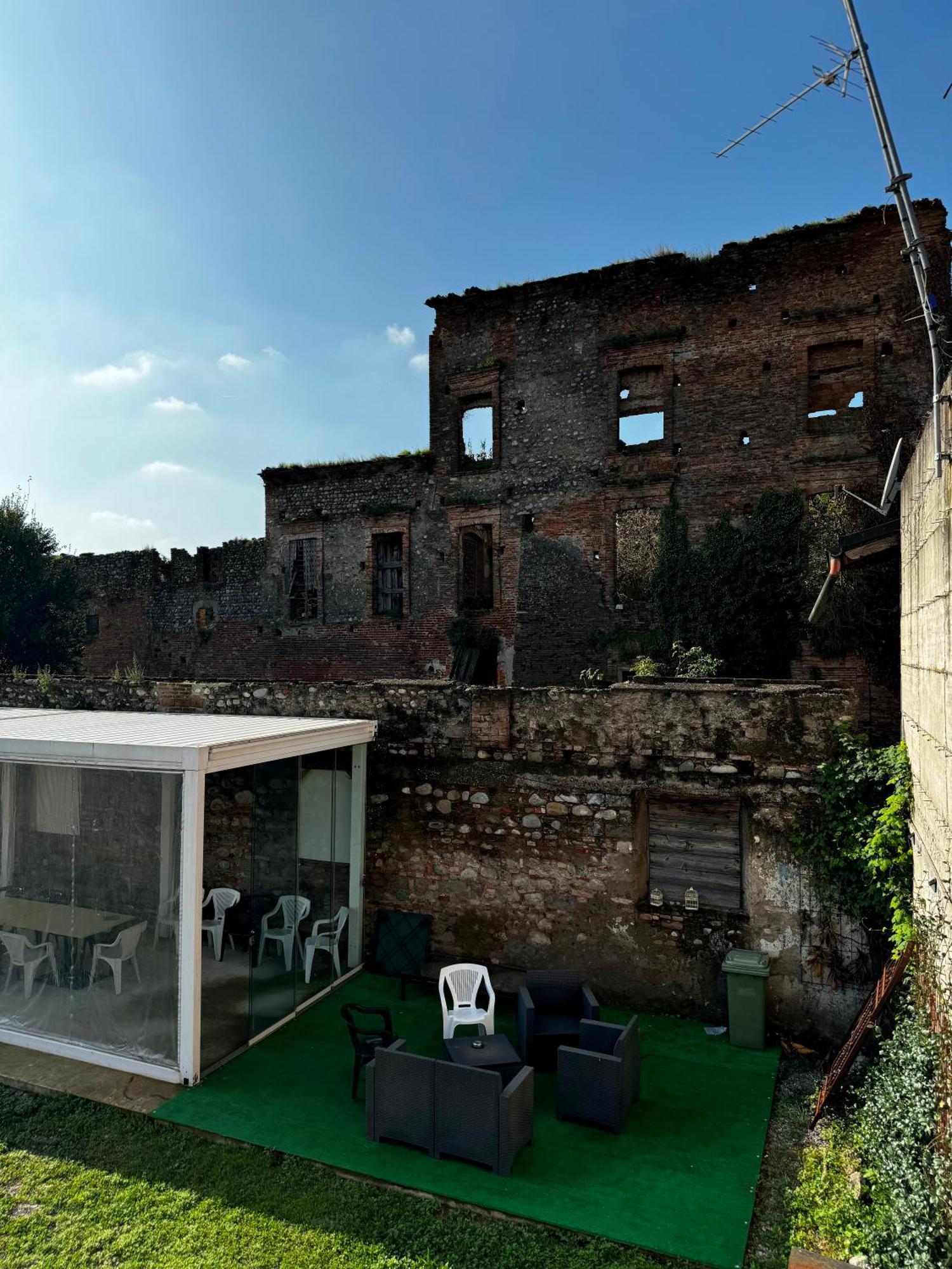 مبيت وإفطار كولونيو أل سيريو Antico Borgo Di Liteggio المظهر الخارجي الصورة